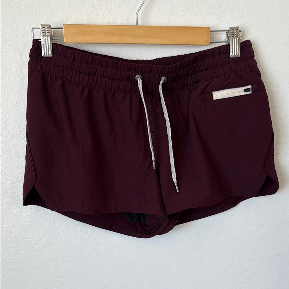 Vuori clementine shorts. Size medium. 2.5” inseam. Color is cerise